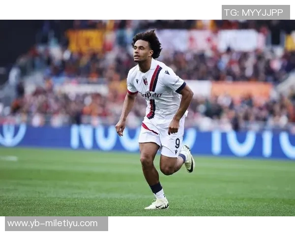 米体报道罗马租借齐尔克泽后买断费用或超3500万欧元具体金额待定