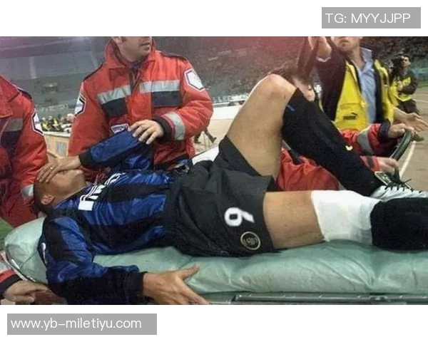 国米旧将范赫斯登因膝盖韧带重伤宣布退役年仅26岁 国米旧将范赫斯登因膝盖韧带重伤宣布退役年仅26岁