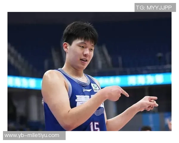 媒体人呼吁杨瀚森专注训练与比赛录像勿被网络言论干扰 媒体人呼吁杨瀚森专注训练与比赛录像勿被网络言论干扰