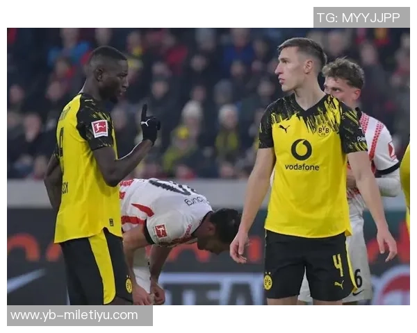 凯尔回应转会狼堡传闻强调球队希望续约施洛特贝克 凯尔回应转会狼堡传闻强调球队希望续约施洛特贝克