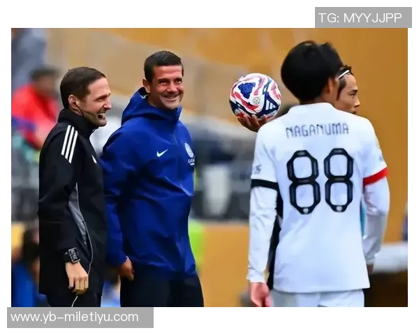 迪马尔科谈齐沃加盟对球队的积极影响与自身角色转变 迪马尔科谈齐沃加盟对球队的积极影响与自身角色转变